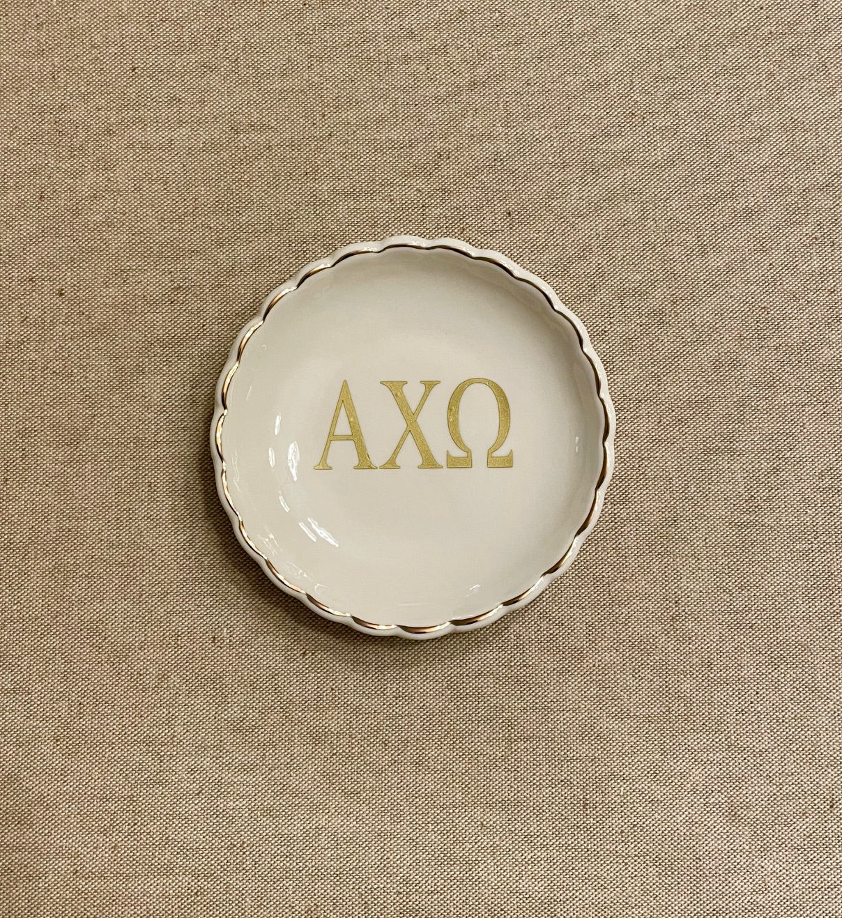 Sorority Scalloped Ring Dish